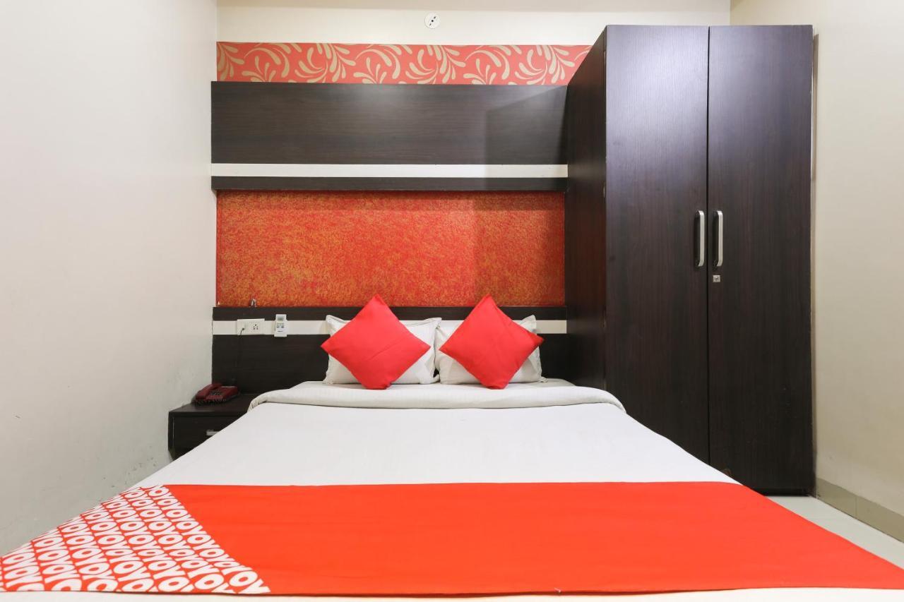 Oyo 3341 Hotel Malwa Country Ιντόρ Εξωτερικό φωτογραφία