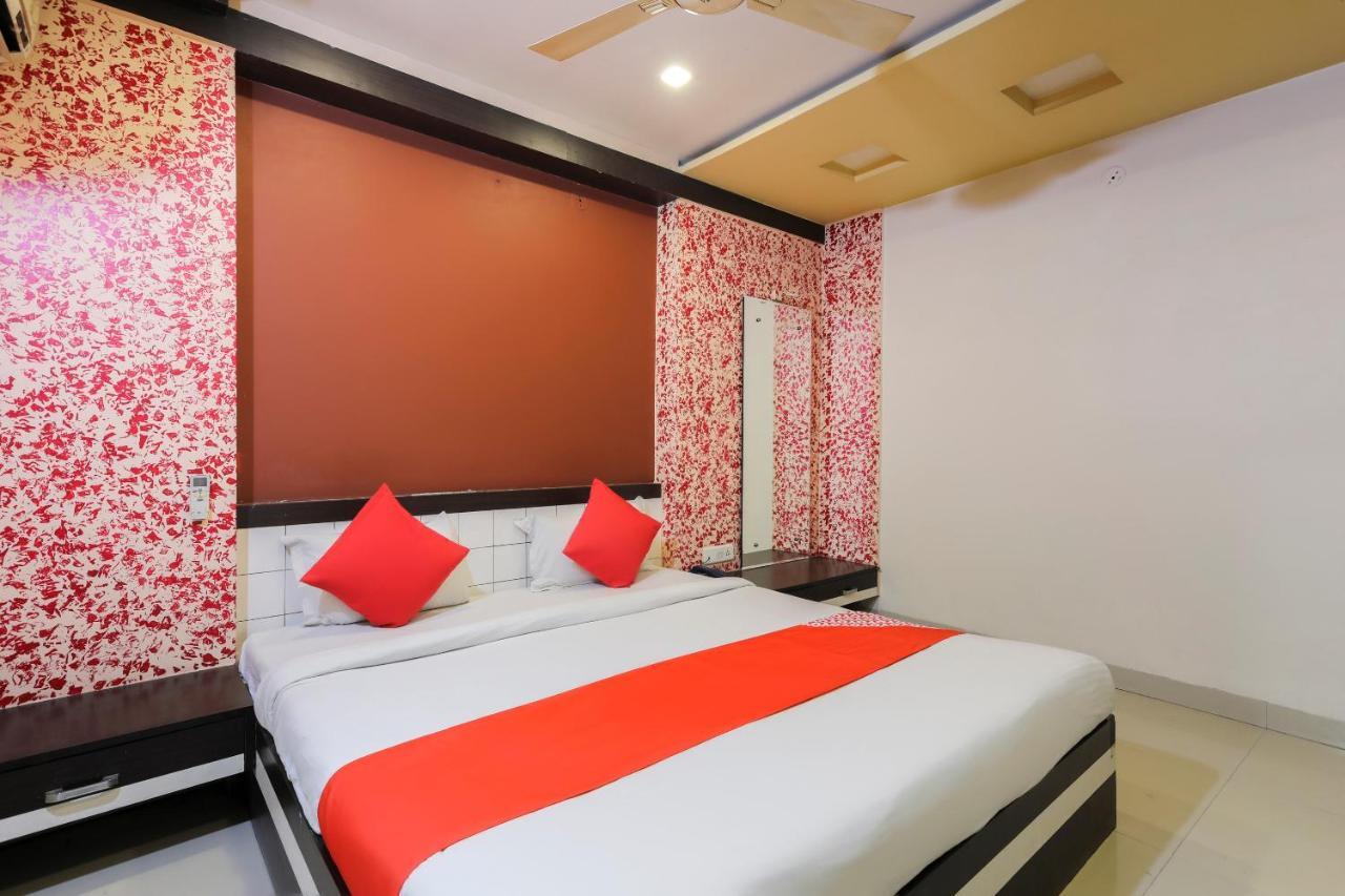 Oyo 3341 Hotel Malwa Country Ιντόρ Εξωτερικό φωτογραφία